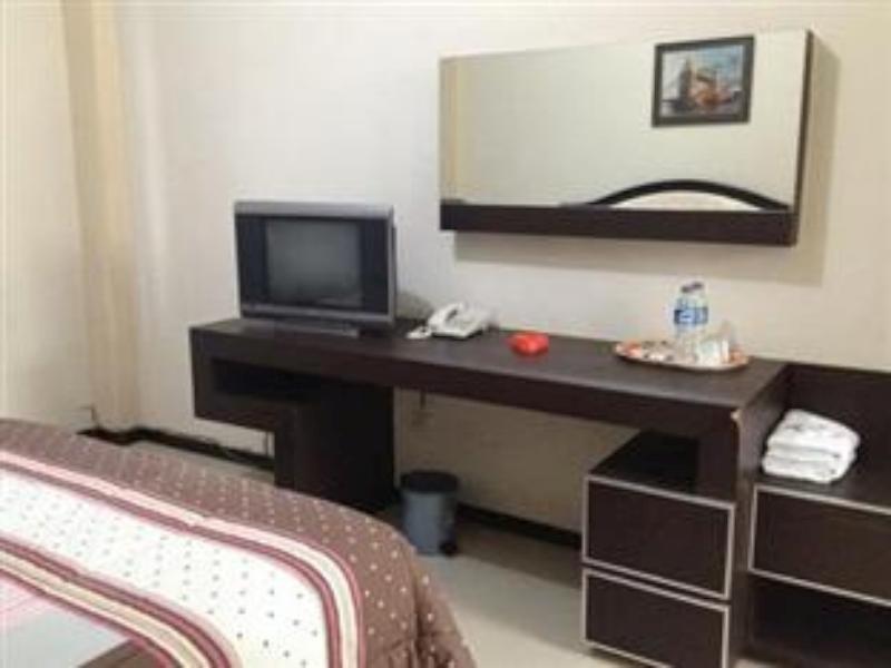 Hotel Galuh Anindita Yogyakarta Exteriör bild